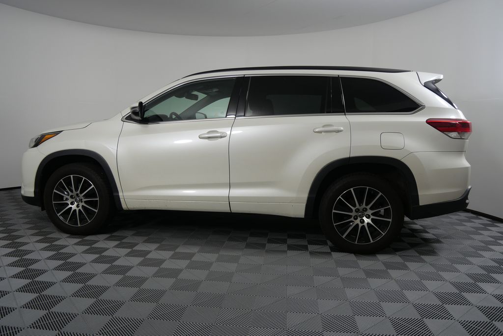 2018 Toyota Highlander SE 7