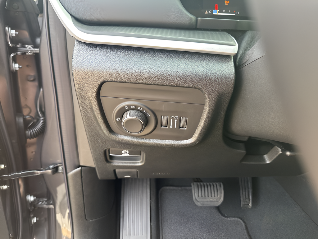 New Car 2025 Jeep Grand Cherokee L  For Sale Under $40,000 In Austin, Texas