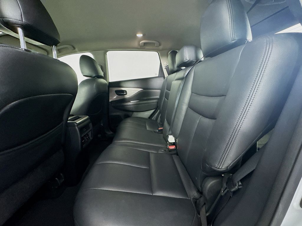 Used Car 2015 Nissan Murano  Sv For Sale Under $12,000 In Austin, Texas