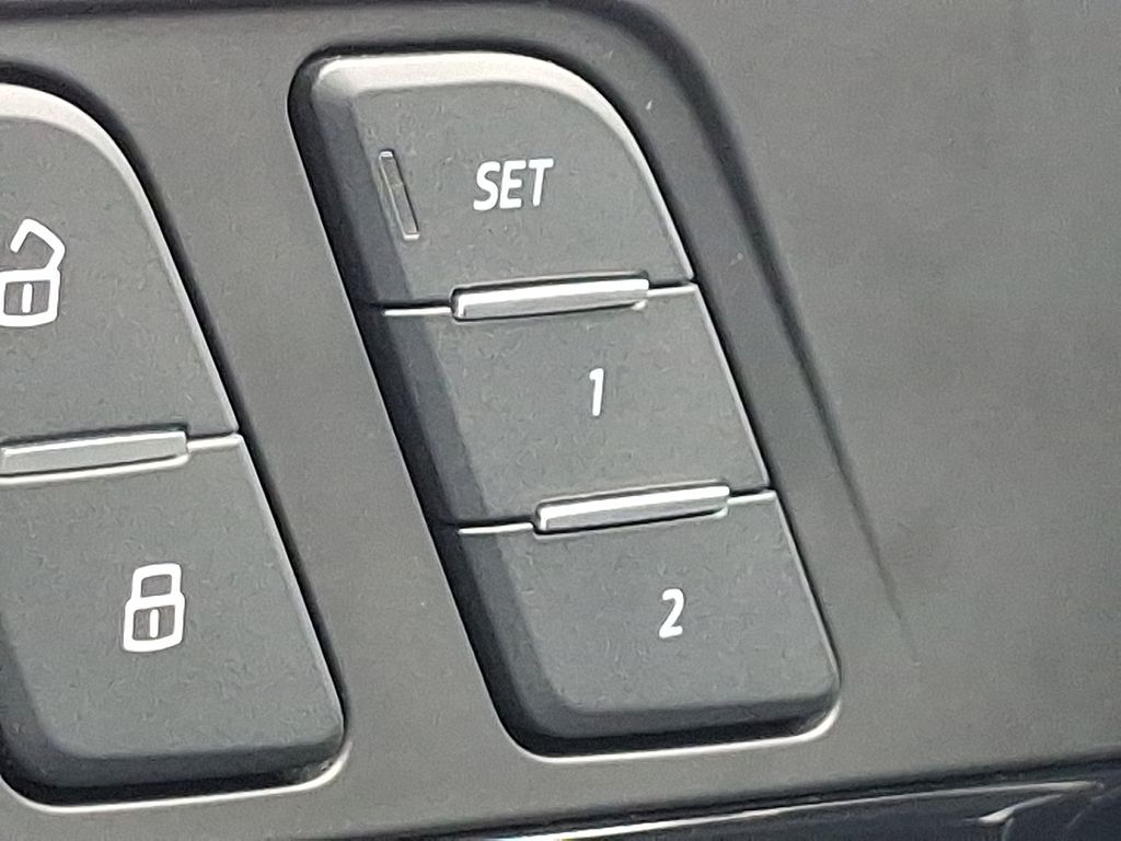 2018 Audi A4 Premium Plus 27