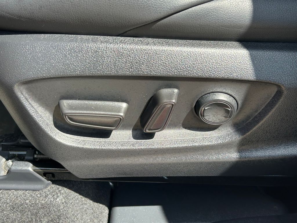 Used 2024 Toyota Corolla Cross SUV