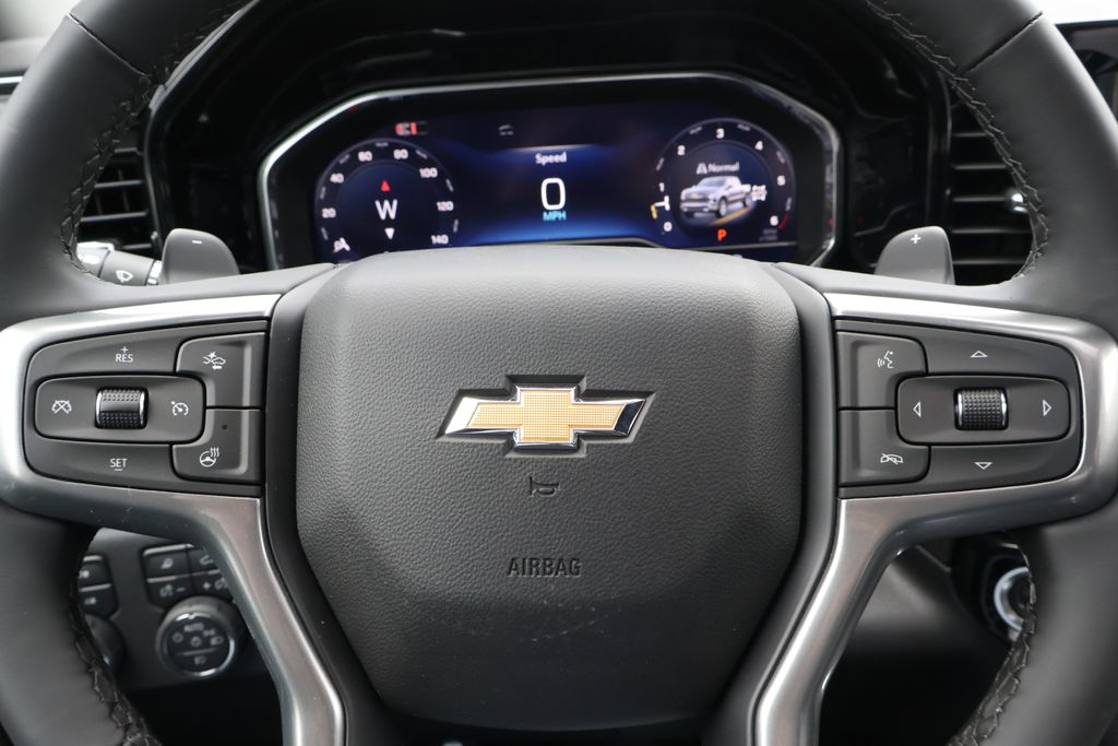 2025 Chevrolet Silverado 1500 LTZ 23