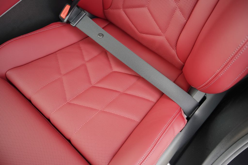 Thumbnail: 2026 BMW i5 - 12