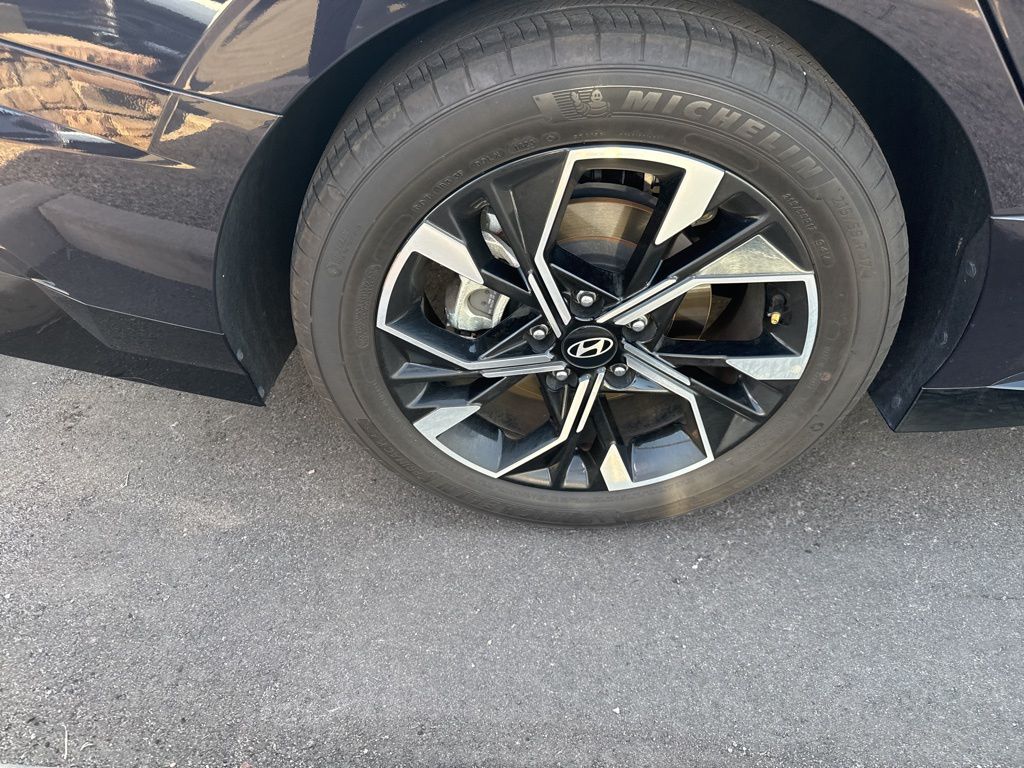 Thumbnail: 2024 Hyundai Sonata - 5