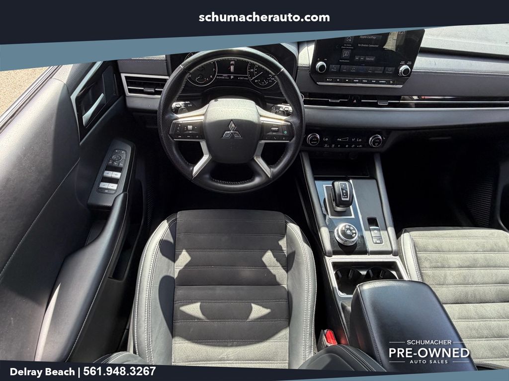 used 2024 Mitsubishi Outlander car, priced at $23,598