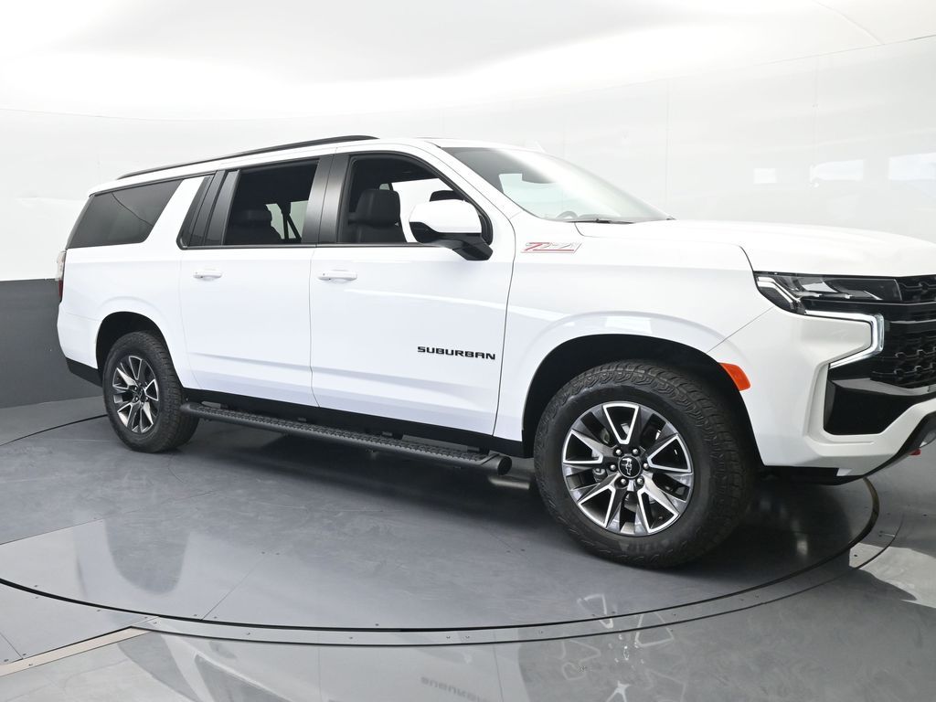 Used 2024 Summit White Chevrolet Z71 image 8