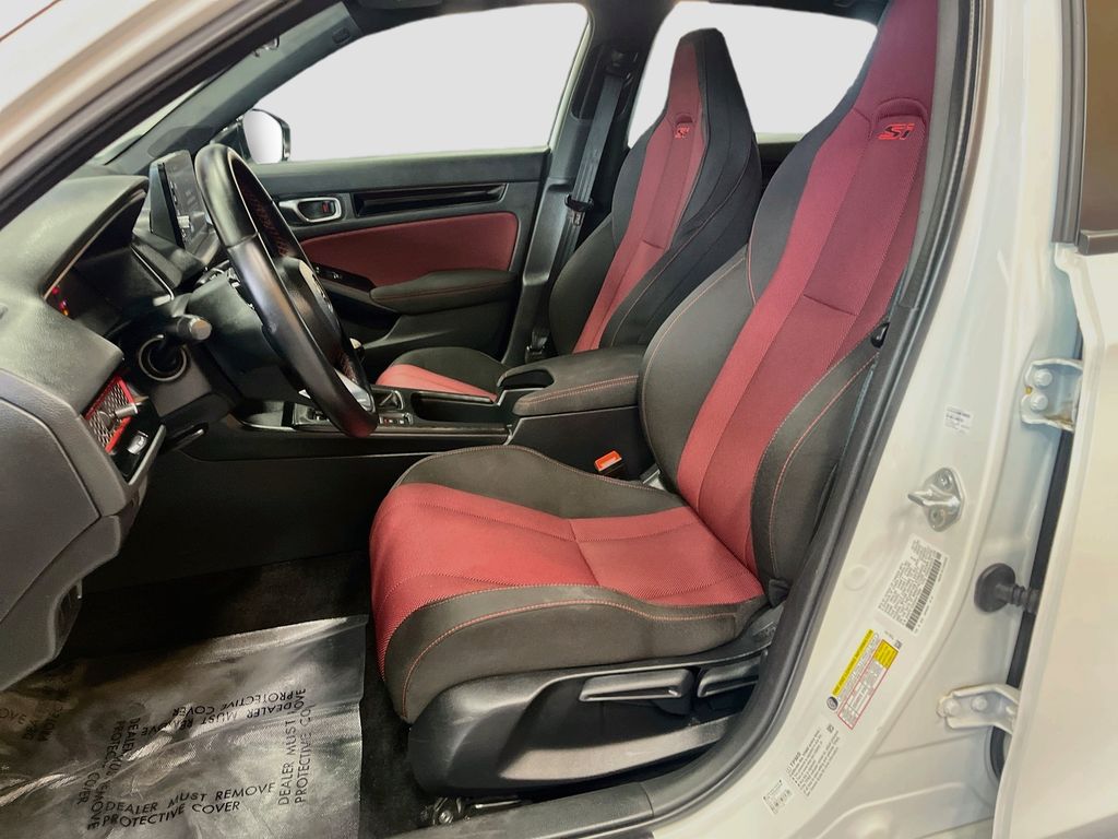 Used 2025 White Honda  image 21