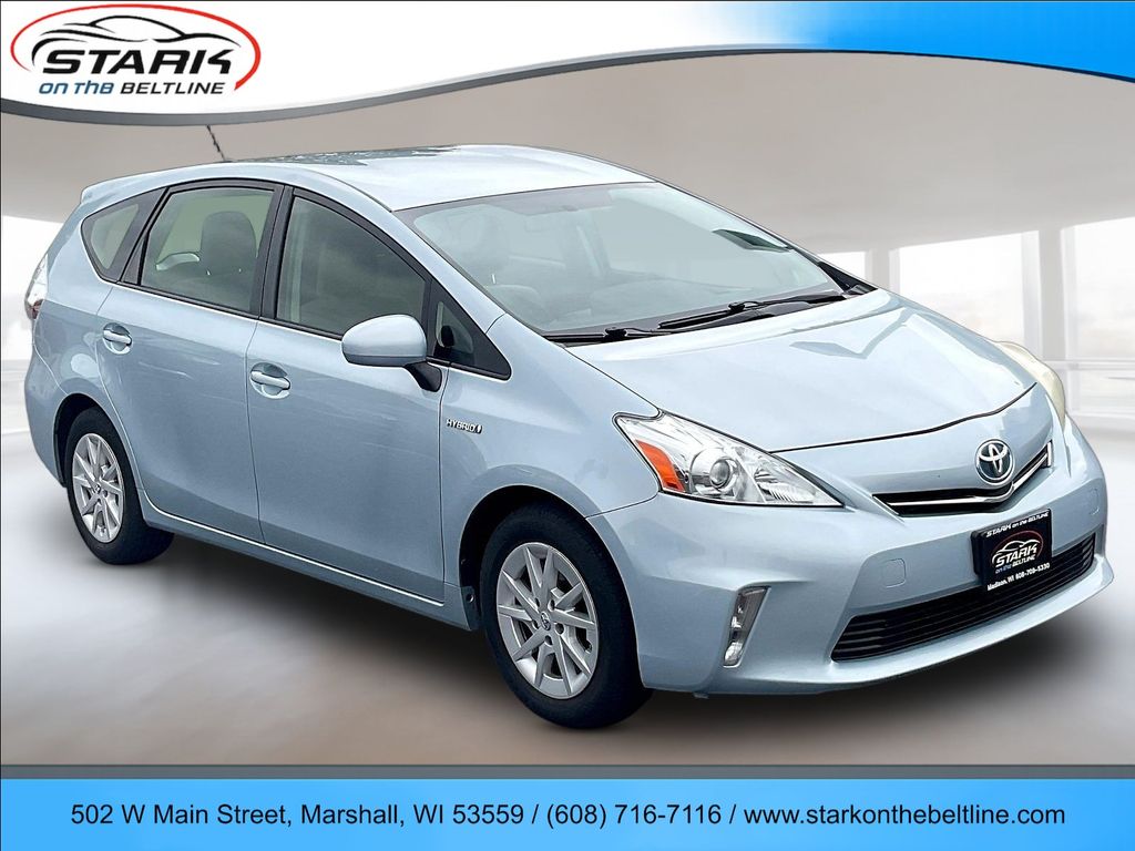 2013 Toyota Prius v Sky Vagón Tracción delantera Transmisión variable continua