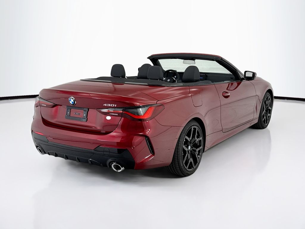 Thumbnail: 2027 BMW 4 Series - 5
