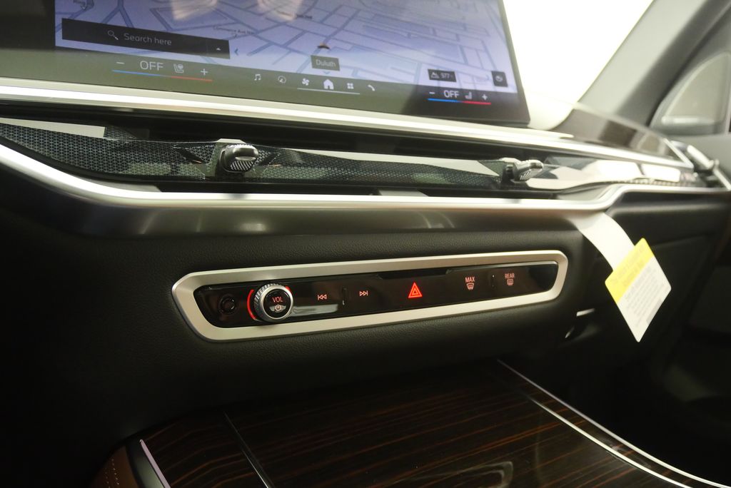 Thumbnail: 2026 BMW X5 - 24