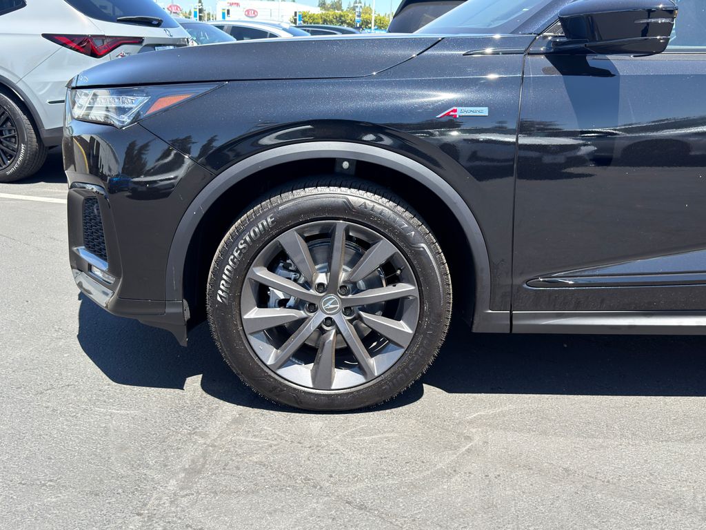Thumbnail: 2026 Acura MDX - 5