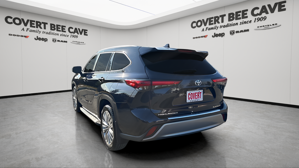Used Car 2022 Toyota Highlander  Platinum For Sale Under $40,000 In Austin, Texas