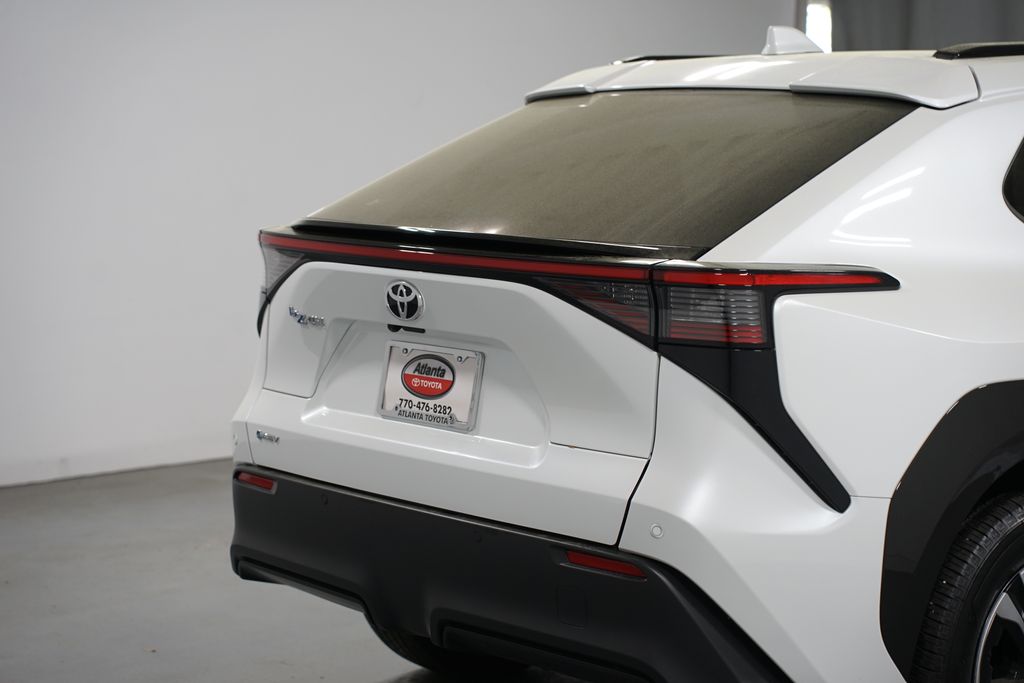 Thumbnail: 2024 Toyota bZ4X - 9