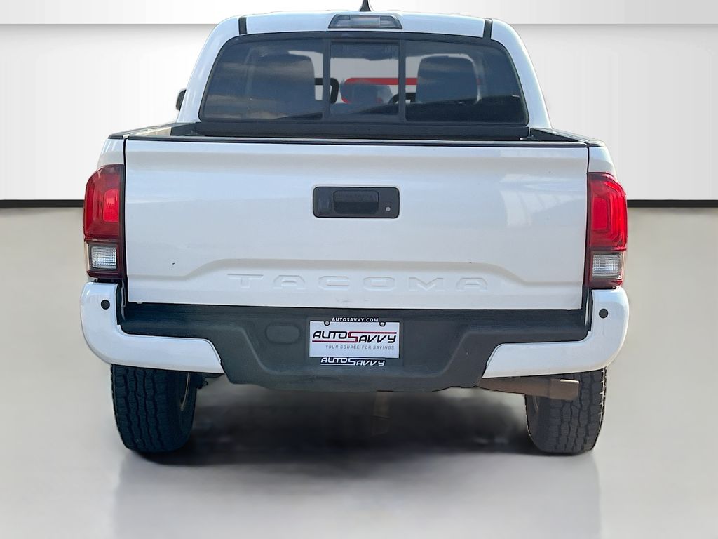 Used 2020 White Toyota SR5 image 6
