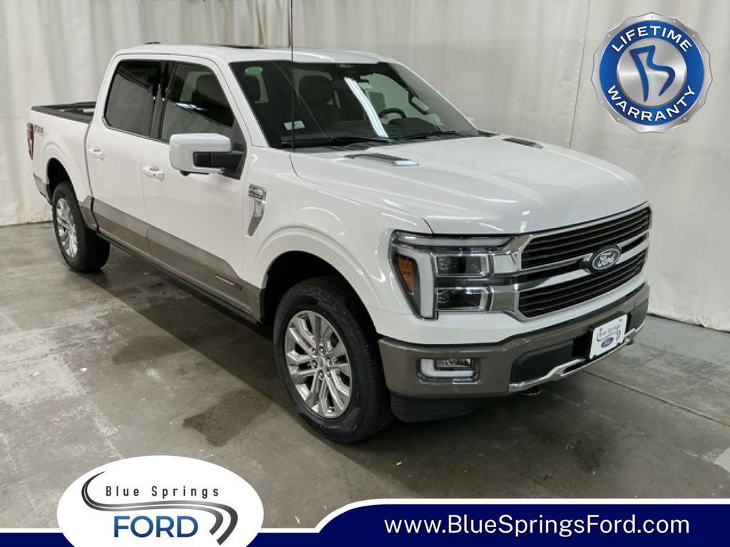Star White Metallic Tri-Coat 2026 Ford F-150 King Ranch SuperCrew 4WD Pickup Truck Four-Wheel Drive Automatic