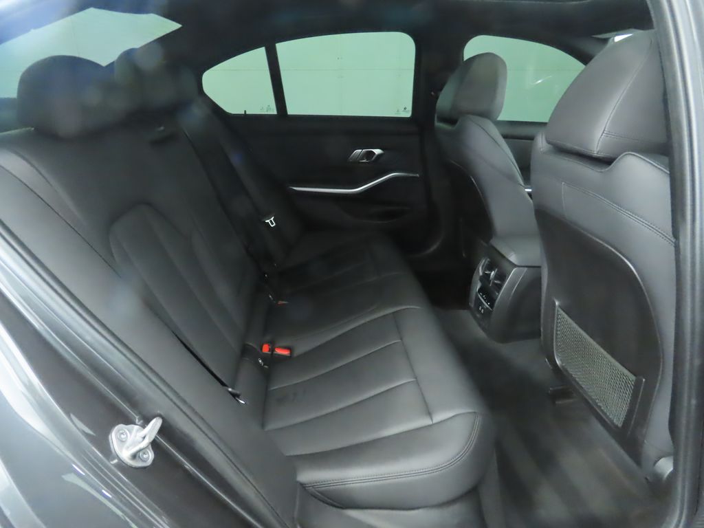 2021 BMW 3 Series 330i 22