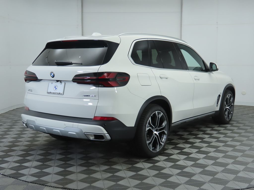 Thumbnail: 2026 BMW X5 - 6