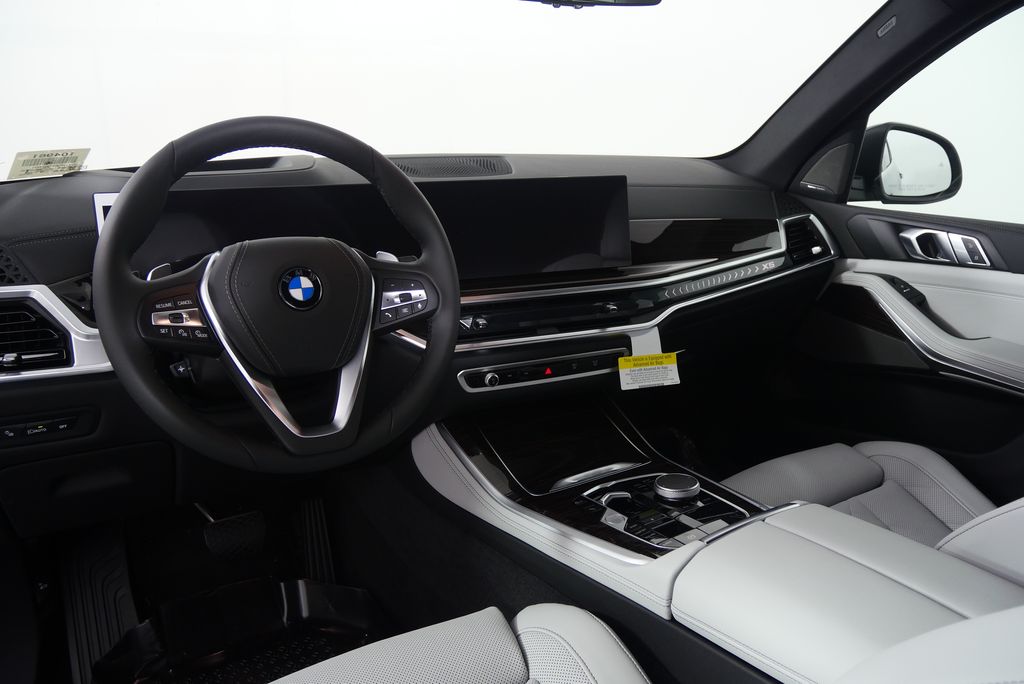 2026 BMW X5 sDrive40i 17