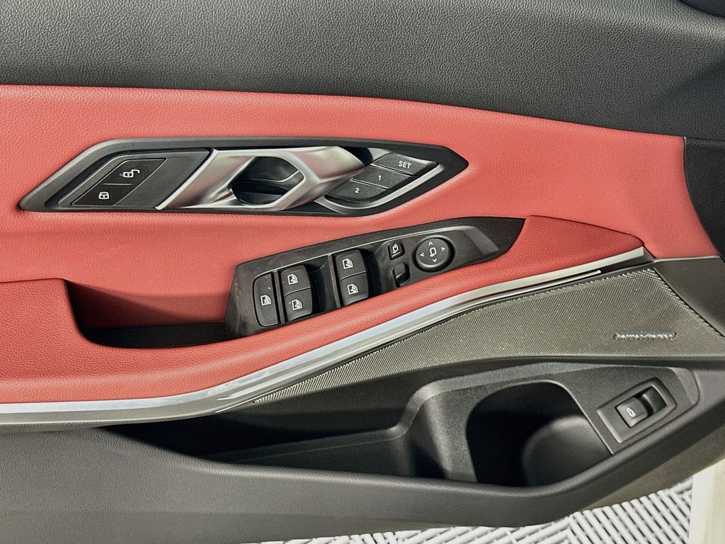 Thumbnail: 2026 BMW 3 Series - 20