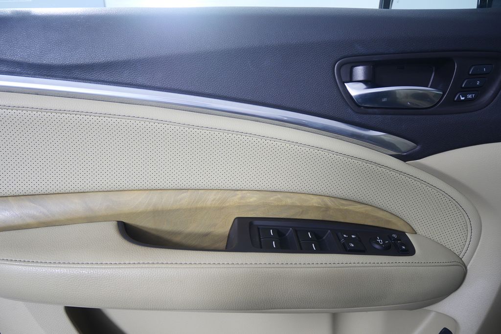 Thumbnail: 2019 Acura MDX - 9