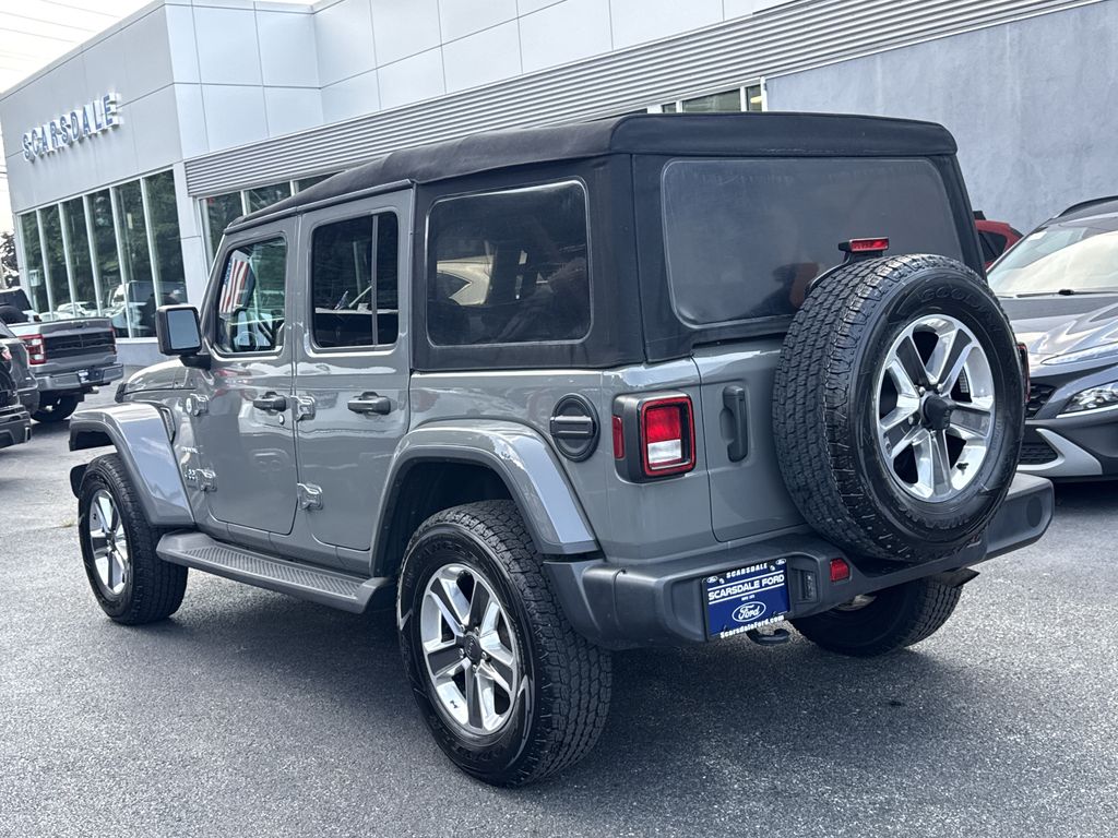 Used 2021 Gray Jeep Unlimited Sahara image 6
