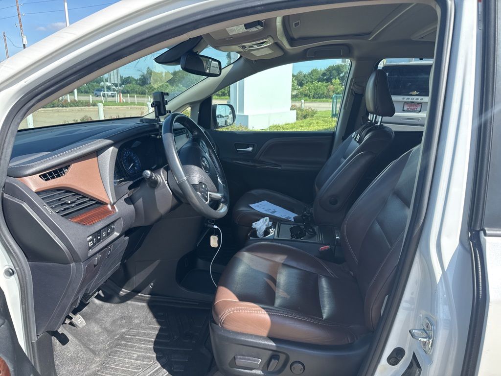 car-gallery-9