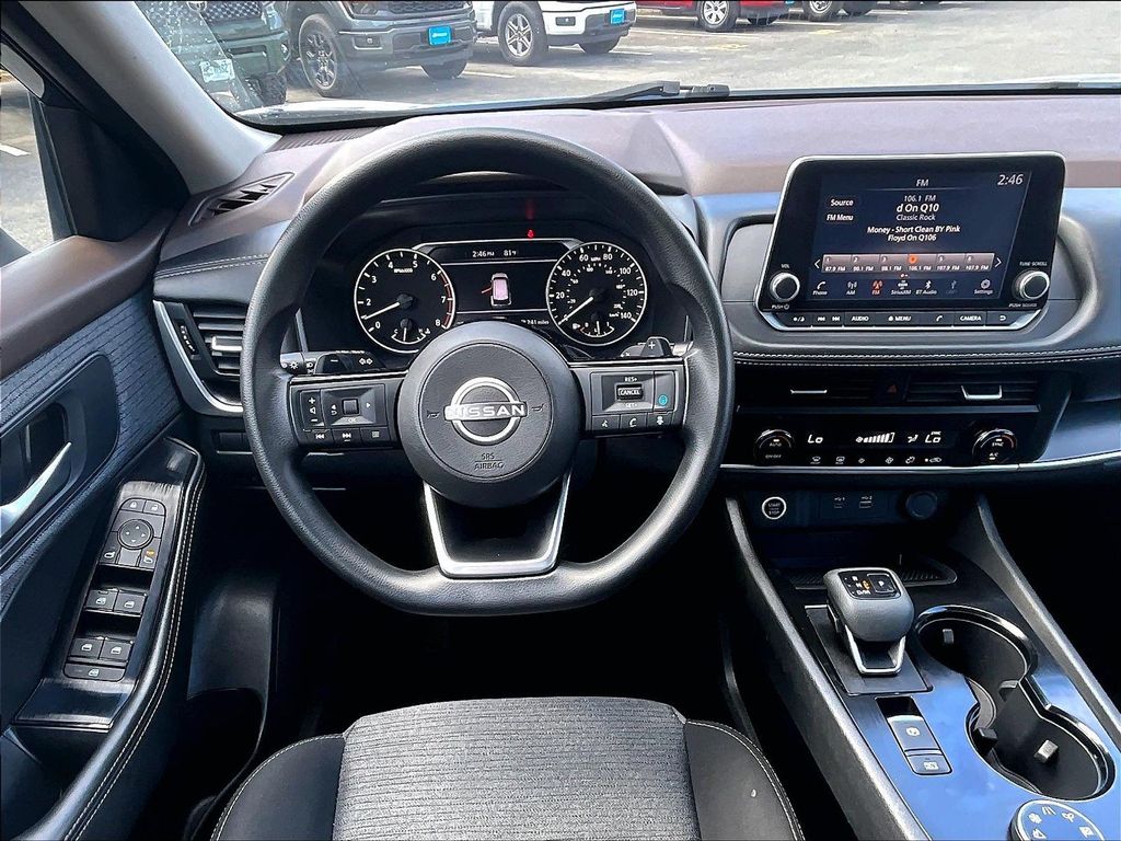 2023 Nissan Rogue — photo 5
