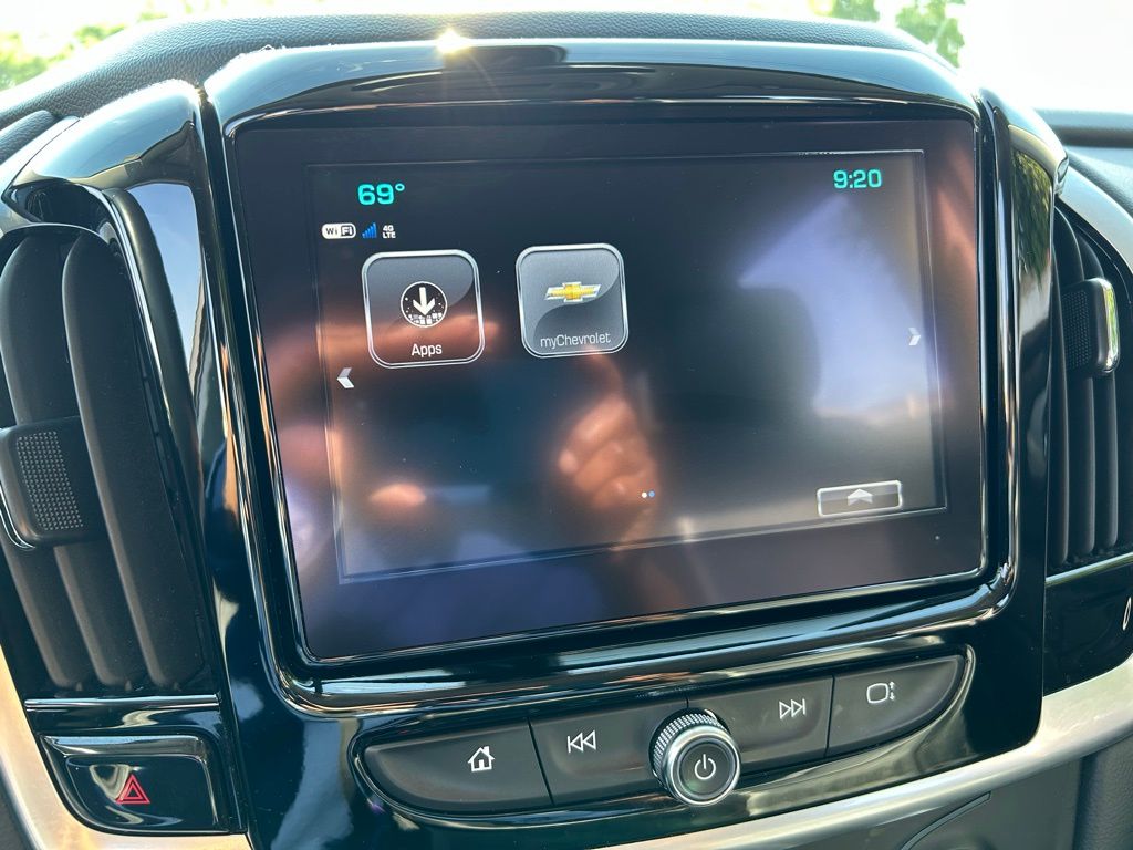 Thumbnail: 2019 Chevrolet Traverse - 31