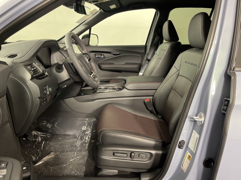 Thumbnail: 2025 Honda Ridgeline - 22