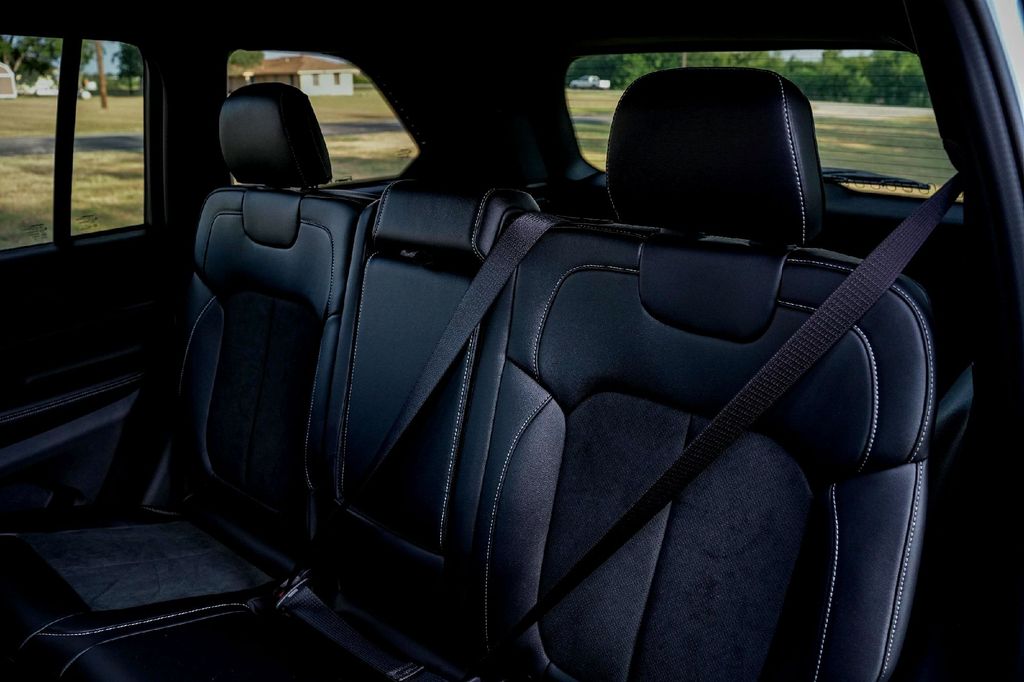 New Car 2025 Jeep Grand Cherokee  Altitude For Sale Under $40,000 In Taylor, Texas