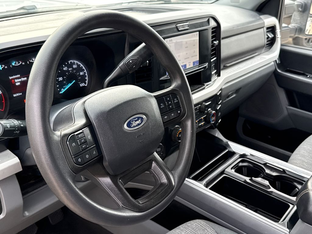 Used 2025 Ford F-250SD Truck