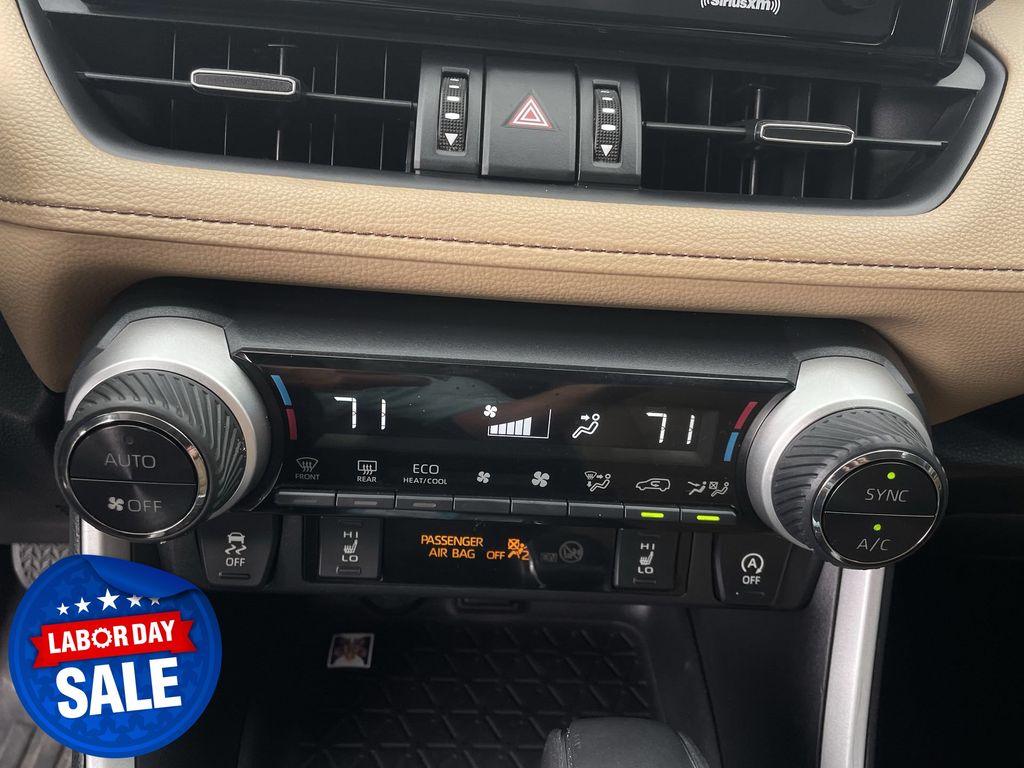 Used 2021 Toyota RAV4 SUV