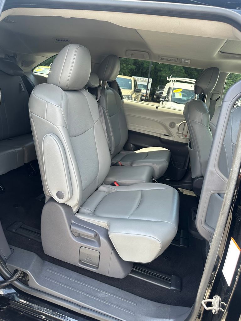used 2021 Toyota Sienna car, priced at $39,985