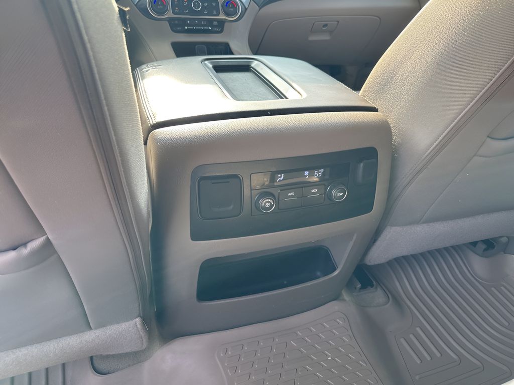 Used Car 2016 Chevrolet Suburban  Ls For Sale Under $20,000 In Austin, Texas