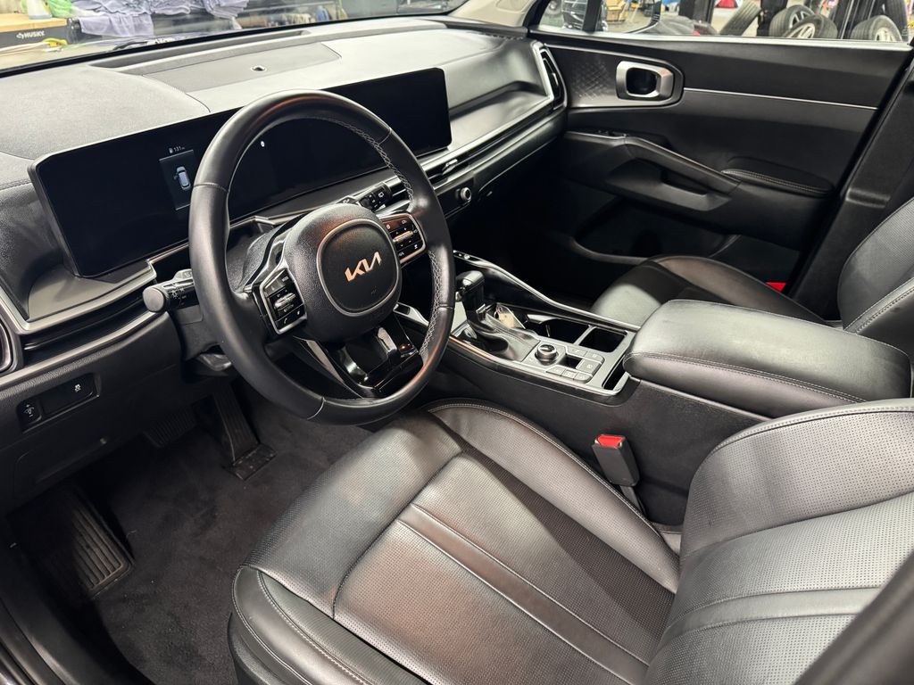 2024 Kia Sorento S