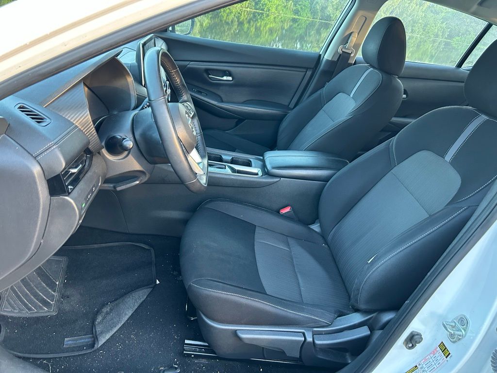 Thumbnail: 2021 Nissan Sentra - 14