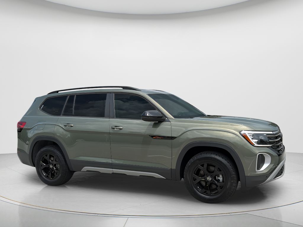 New 2026 Green Volkswagen 2.0T Peak Edition image 4