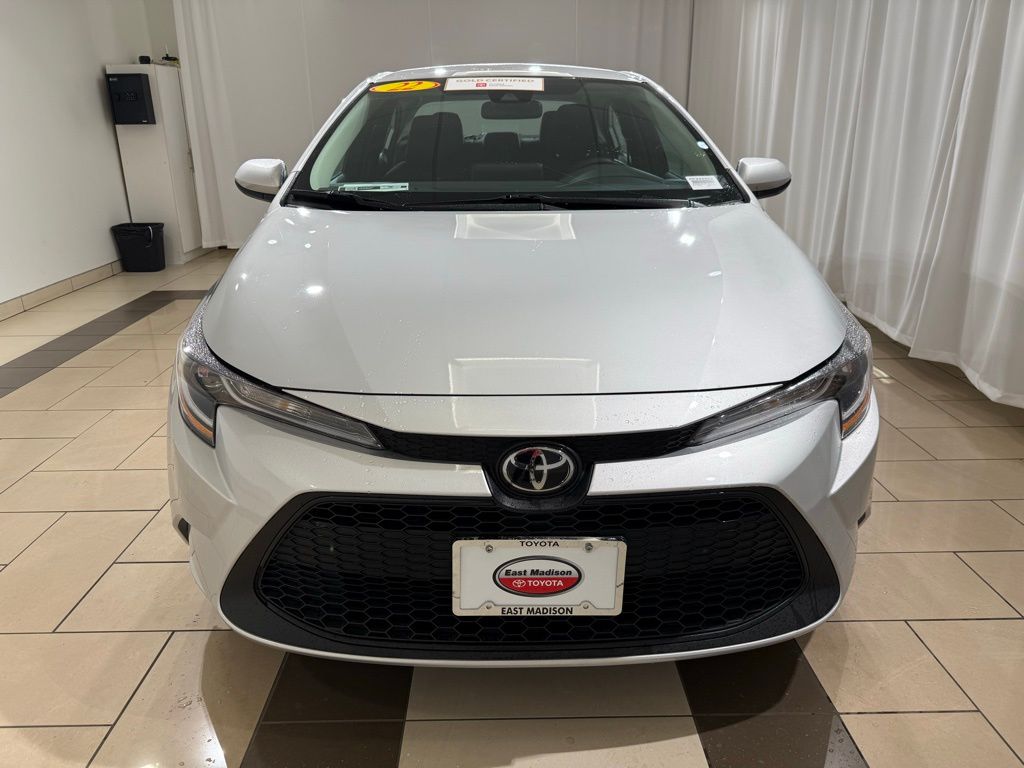 2022 Toyota Corolla LE 8