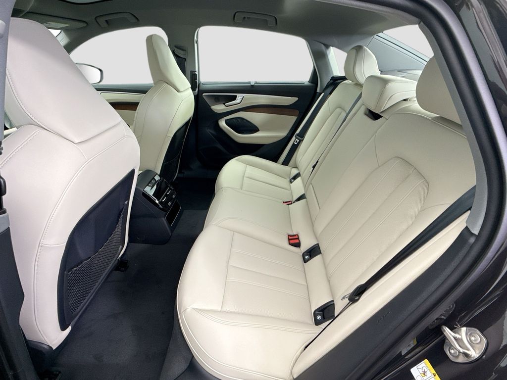 Thumbnail: 2026 Audi A6 - 21