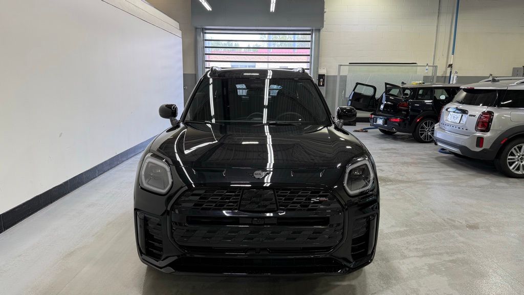 Thumbnail: 2027 MINI Cooper Countryman - 8