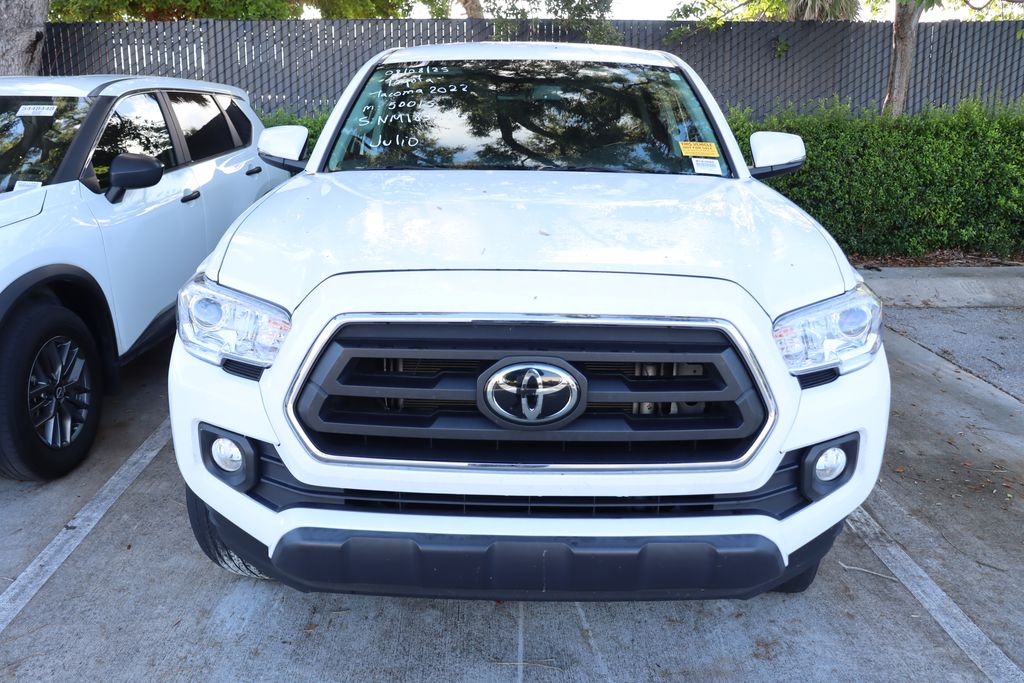 Thumbnail: 2022 Toyota Tacoma - 5