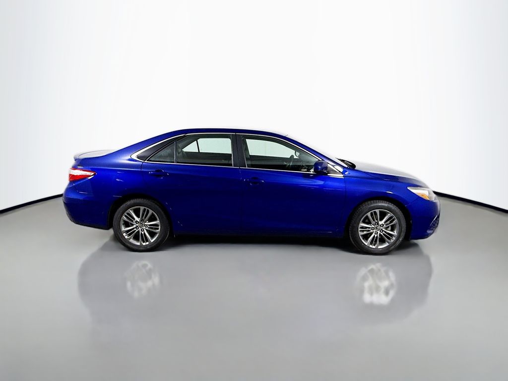 Thumbnail: 2015 Toyota Camry - 4