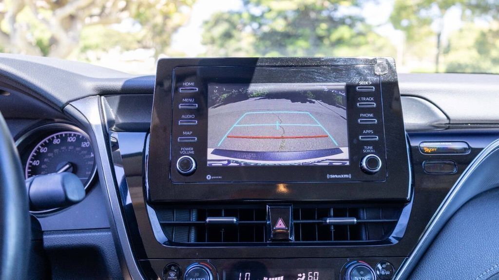 Used 2022 Toyota Camry SE 4D Sedan