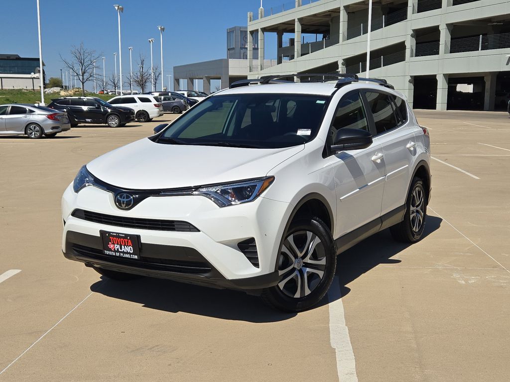 2018 Toyota RAV4 LE