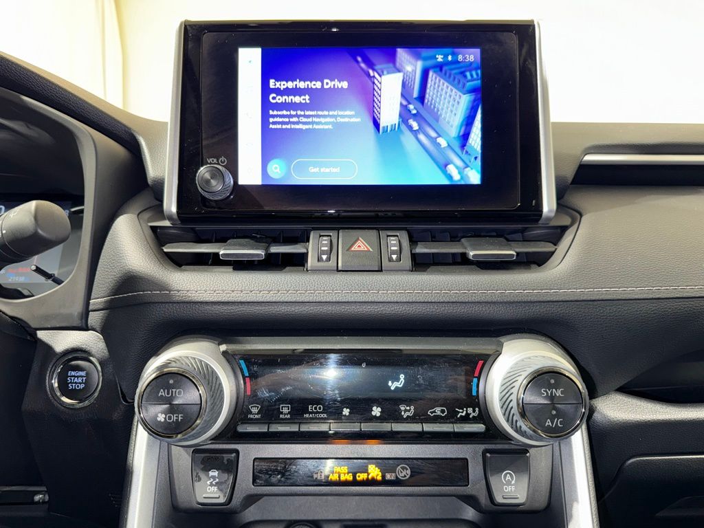 Thumbnail: 2025 Toyota RAV4 - 28