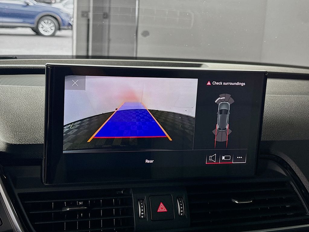 2022 Audi Q5 45 S line Premium