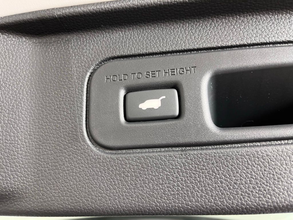 Thumbnail: 2025 Honda Pilot - 23