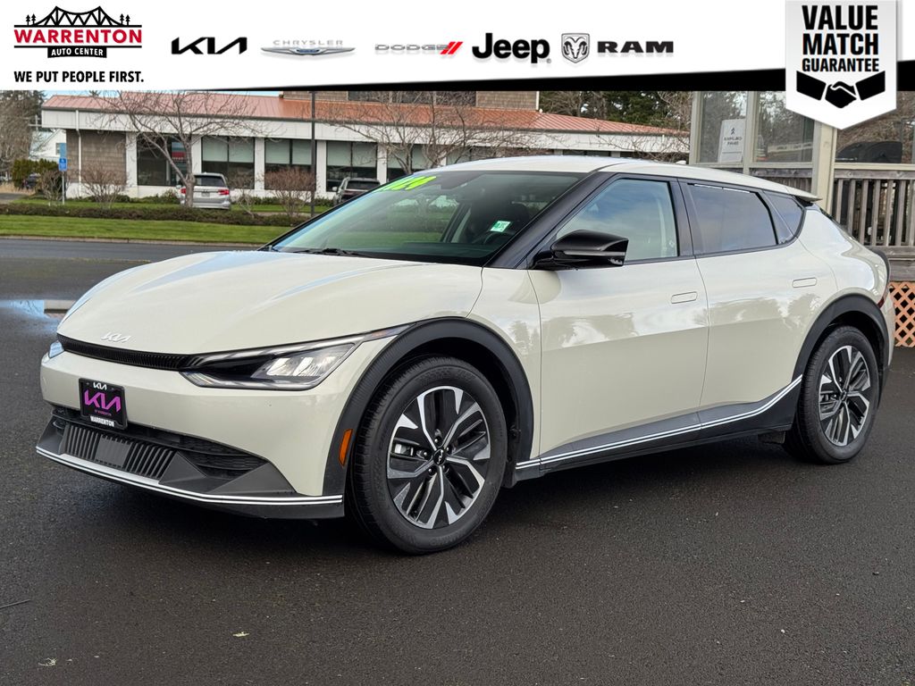 2024 Kia EV6 Light