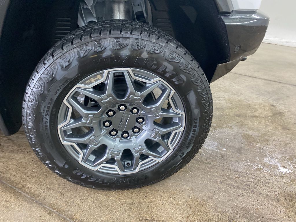 2025 GMC HUMMER EV SUV 3X photo