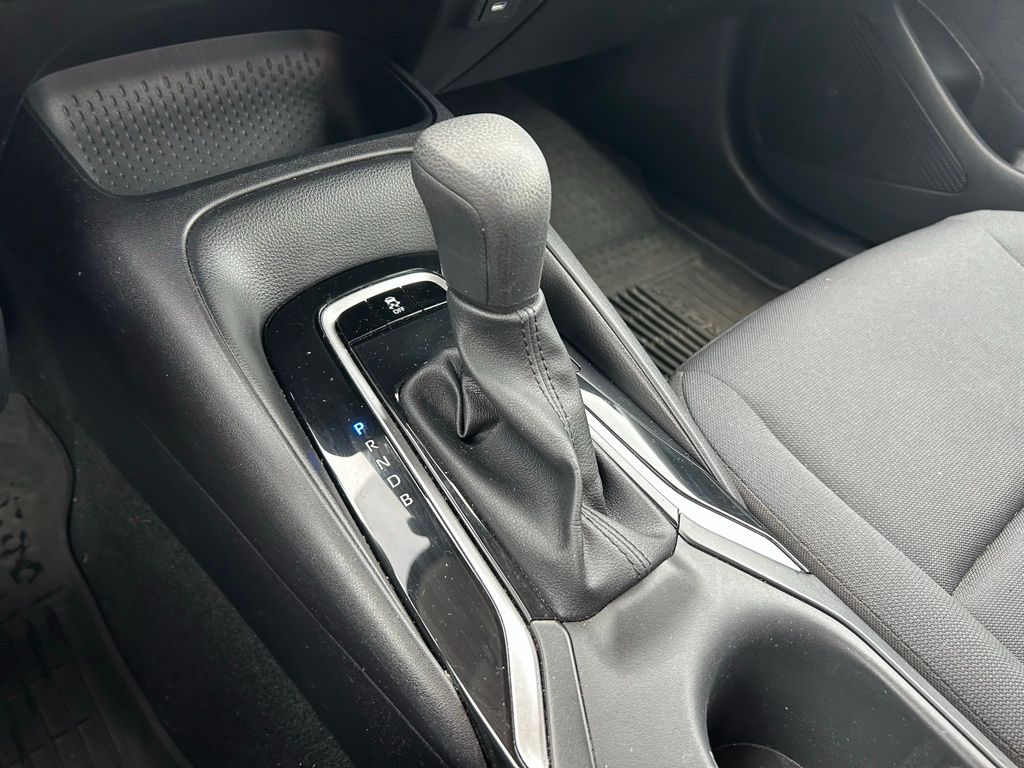 Thumbnail: 2025 Toyota Corolla - 25